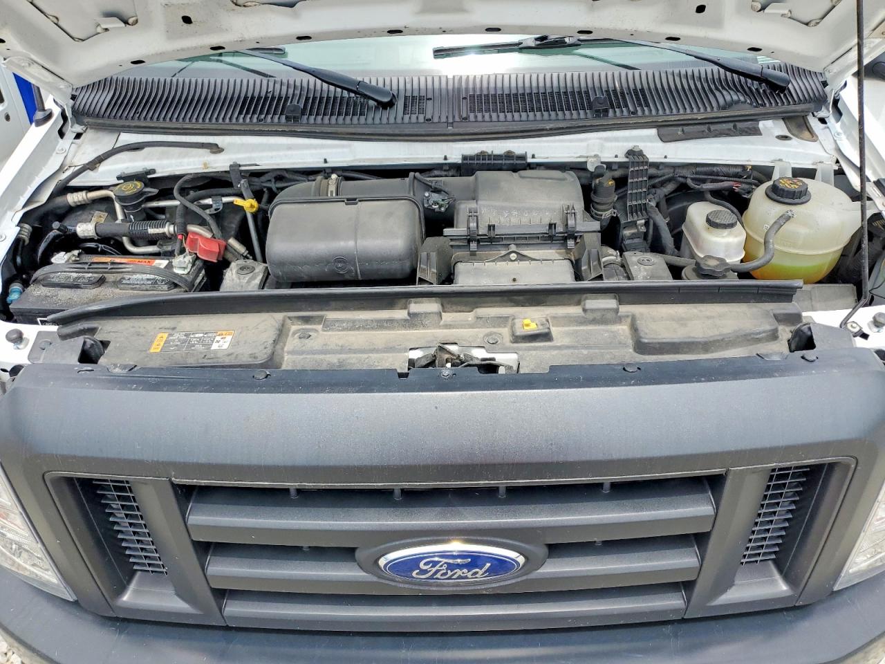 2024 FORD ECONOLINE