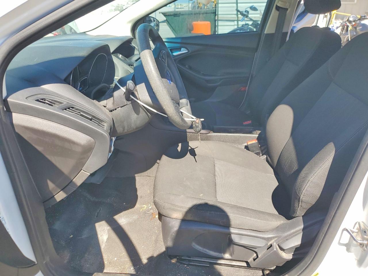 2016 FORD FOCUS