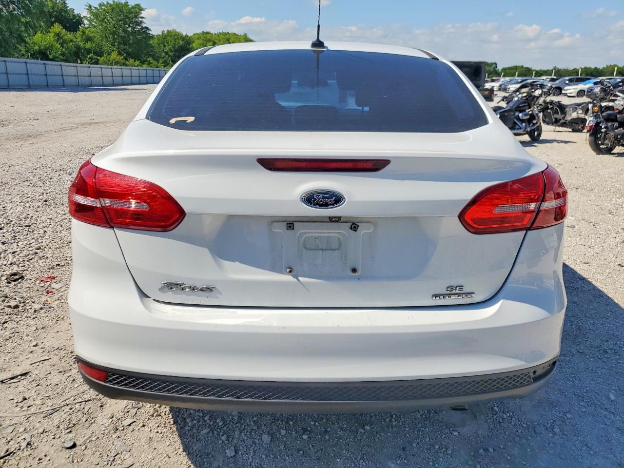 2016 FORD FOCUS
