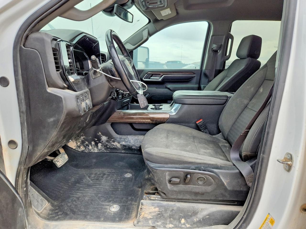 2024 CHEVROLET SILVERADO