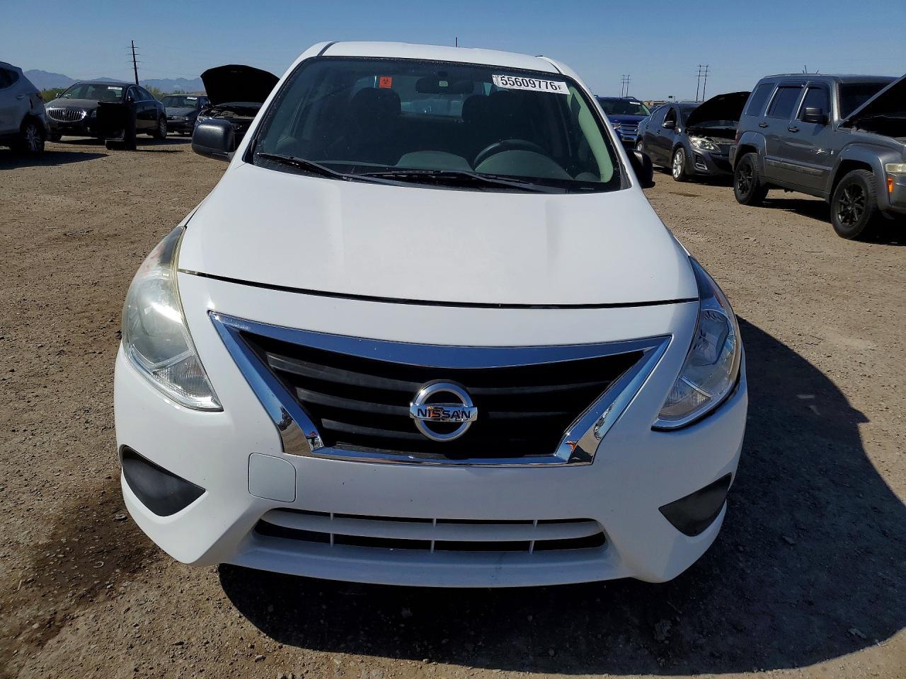 2015 NISSAN VERSA