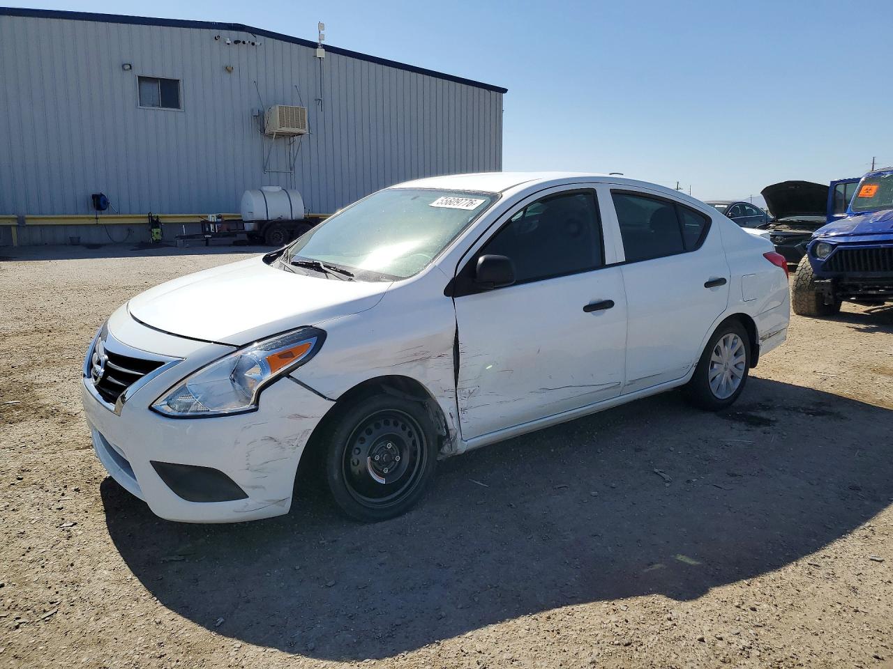 2015 NISSAN VERSA