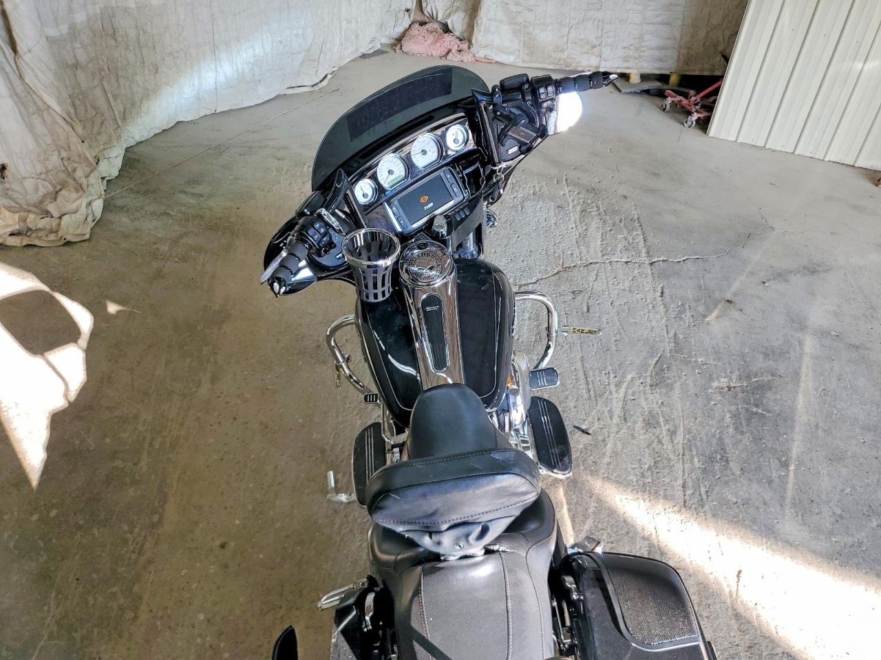 2015 HARLEY-DAVIDSON FL