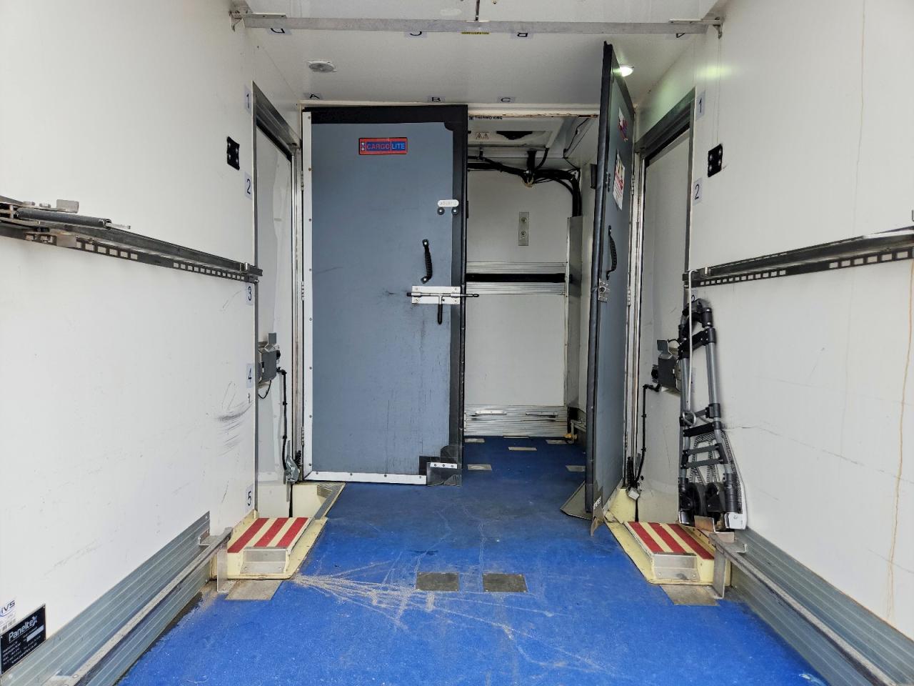 2022 FORD TRANSIT