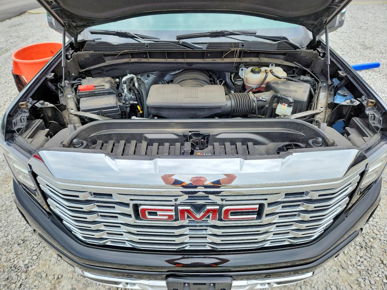 2023 GMC SIERRA