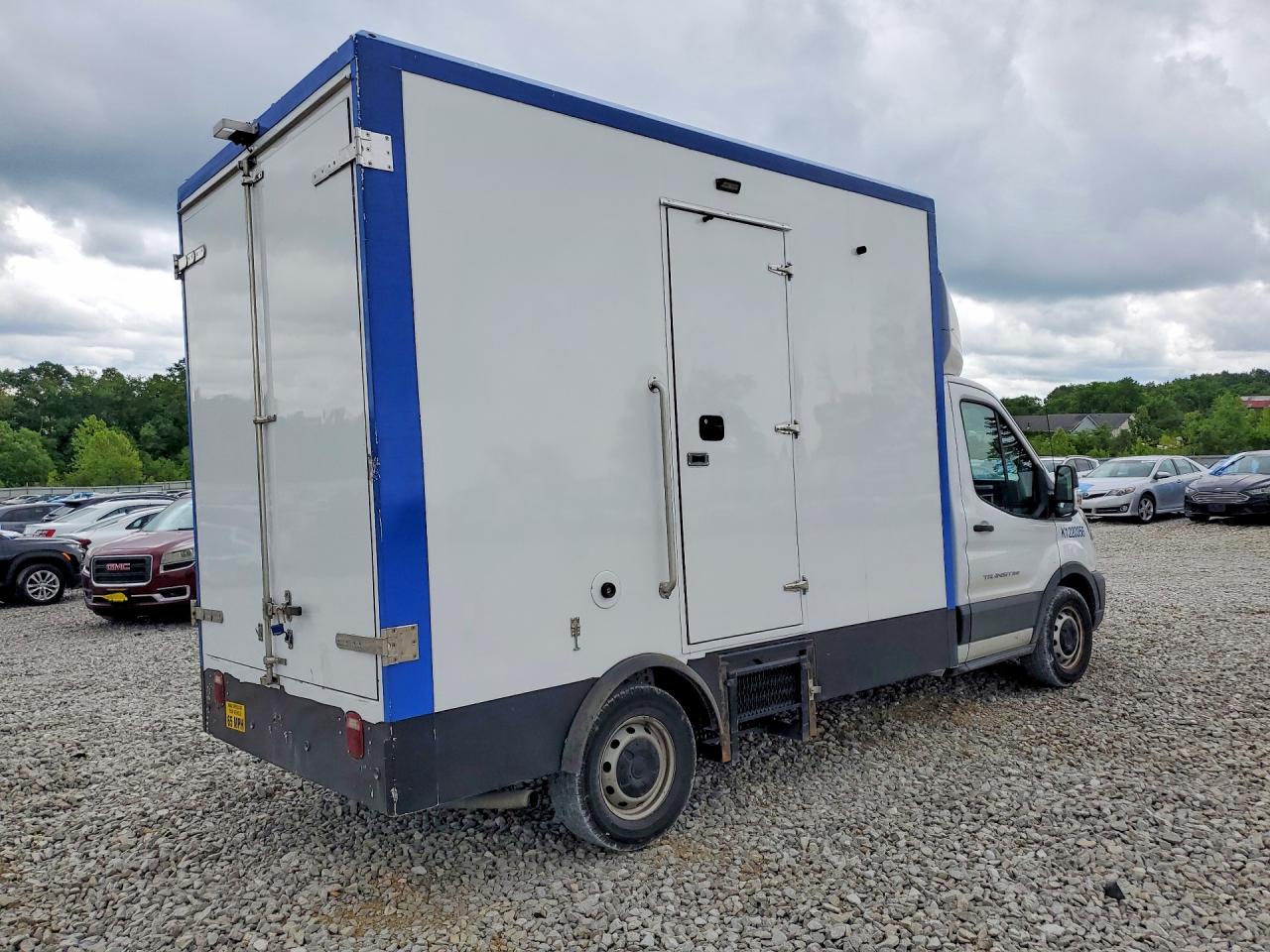 2022 FORD TRANSIT