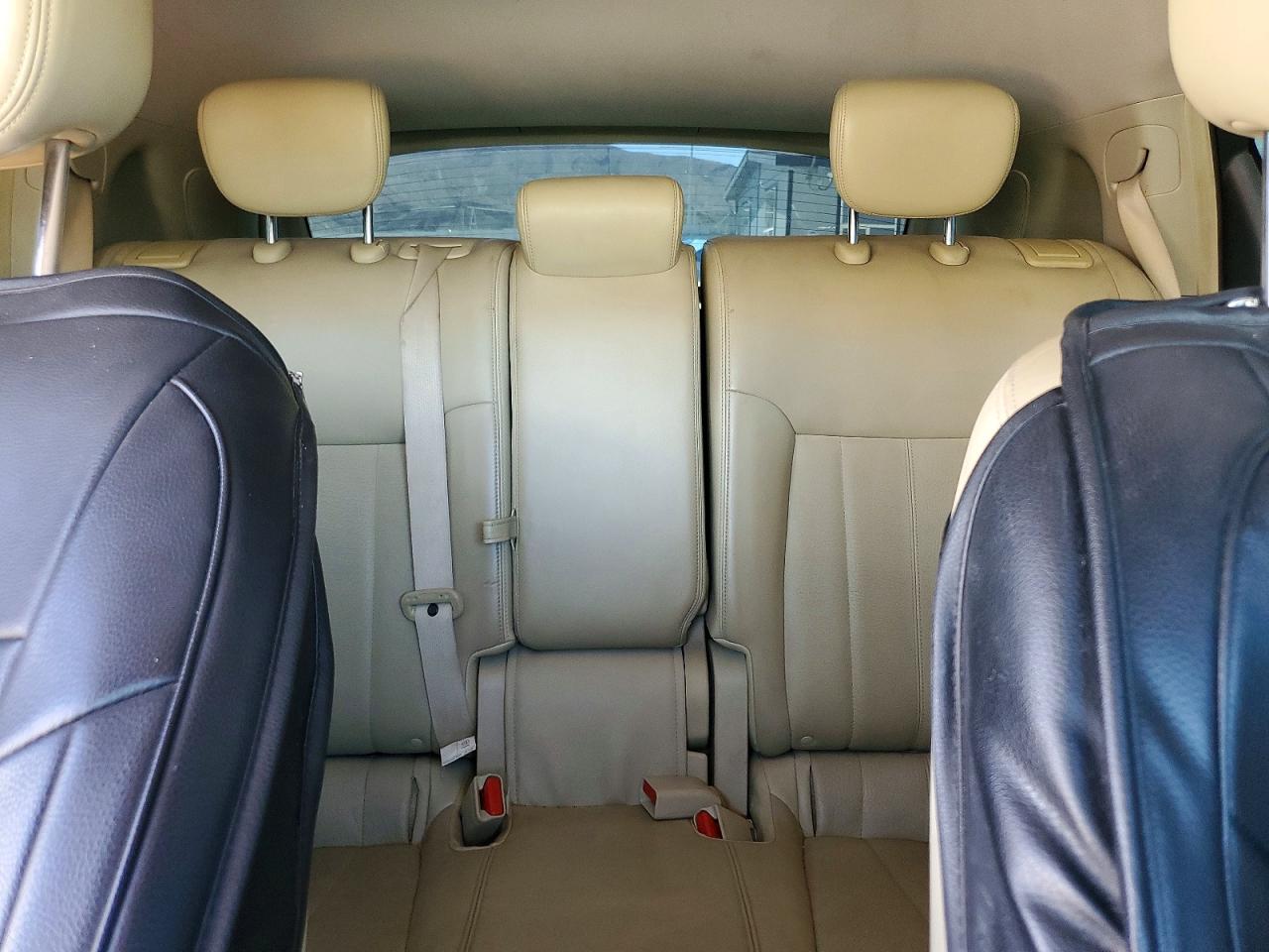 2012 INFINITI FX35