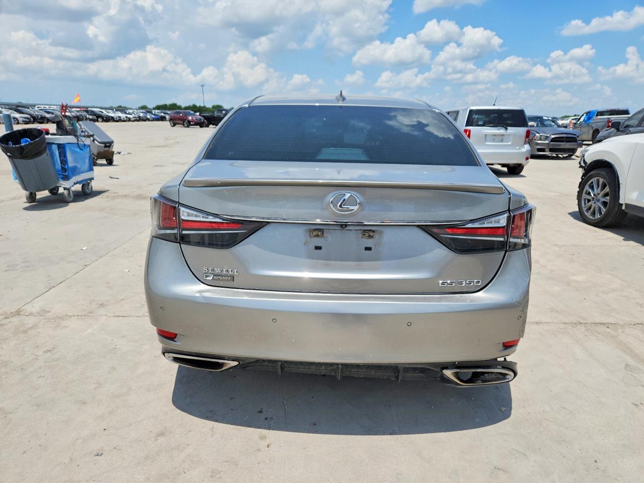 2018 LEXUS GS