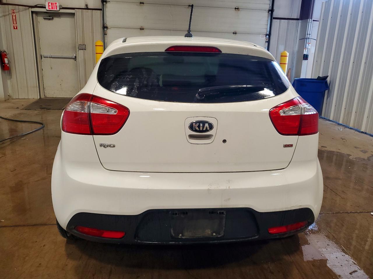 2013 KIA RIO