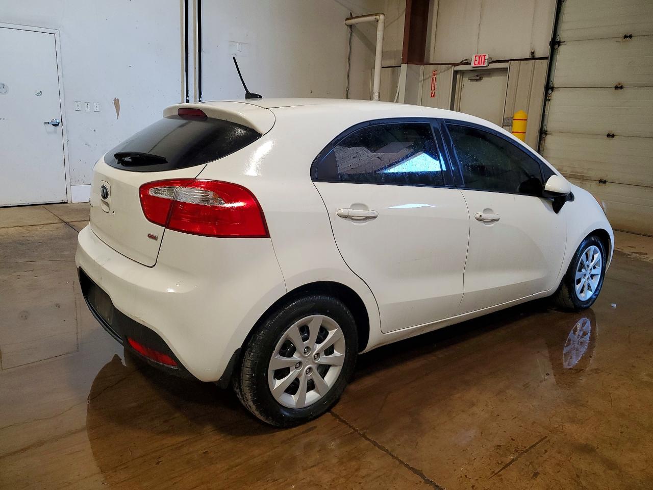 2013 KIA RIO