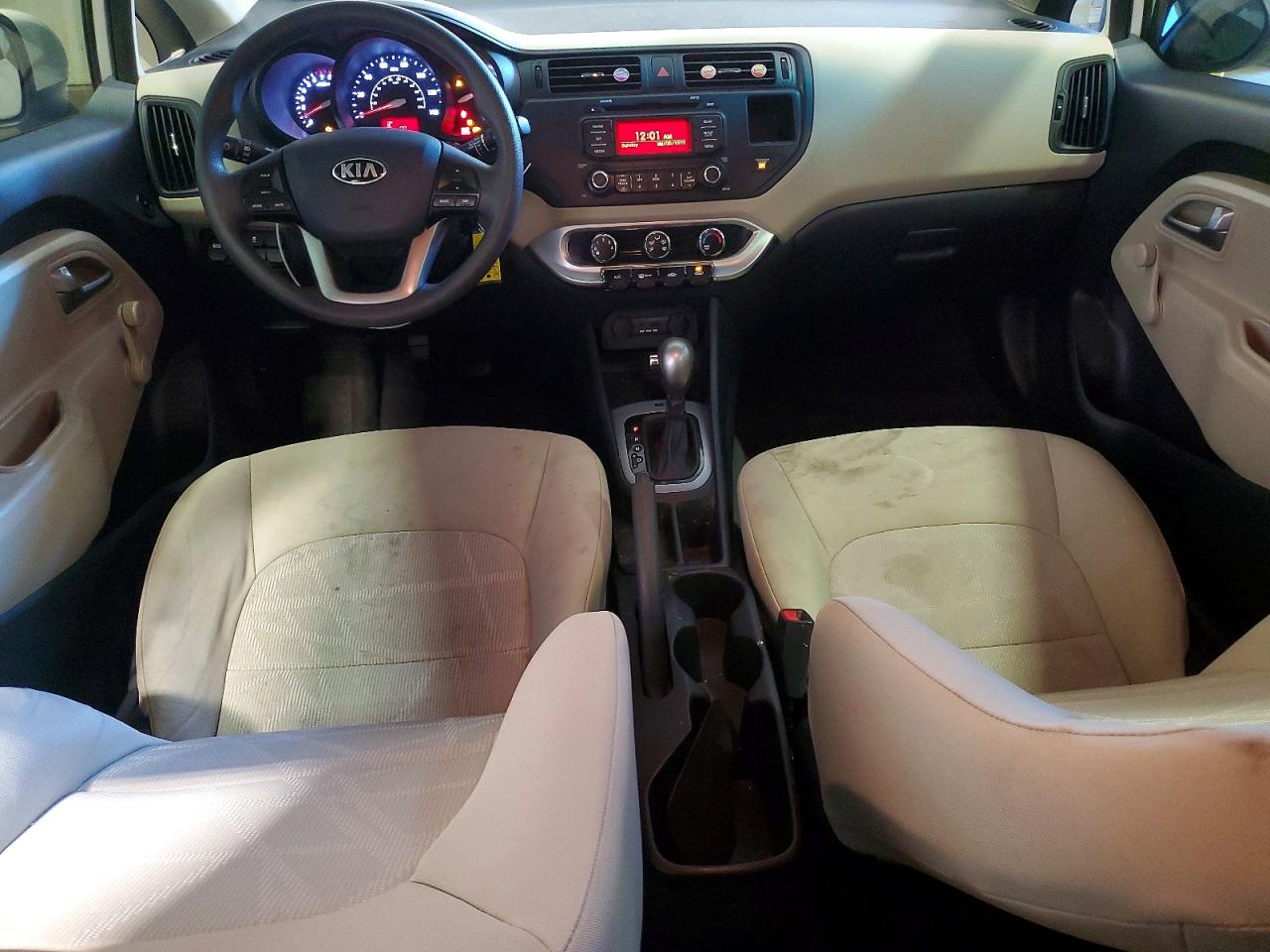 2013 KIA RIO
