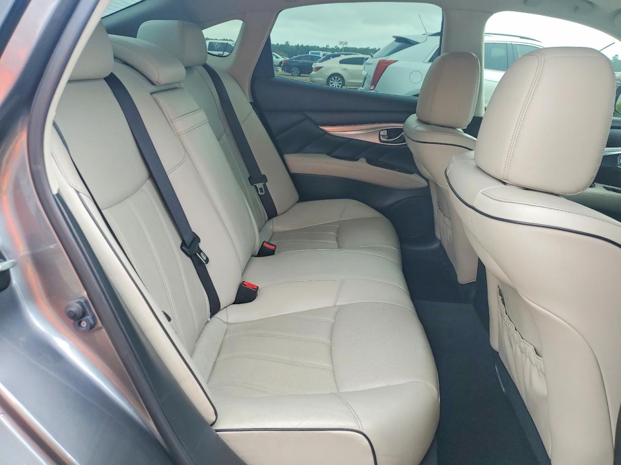 2018 INFINITI Q70
