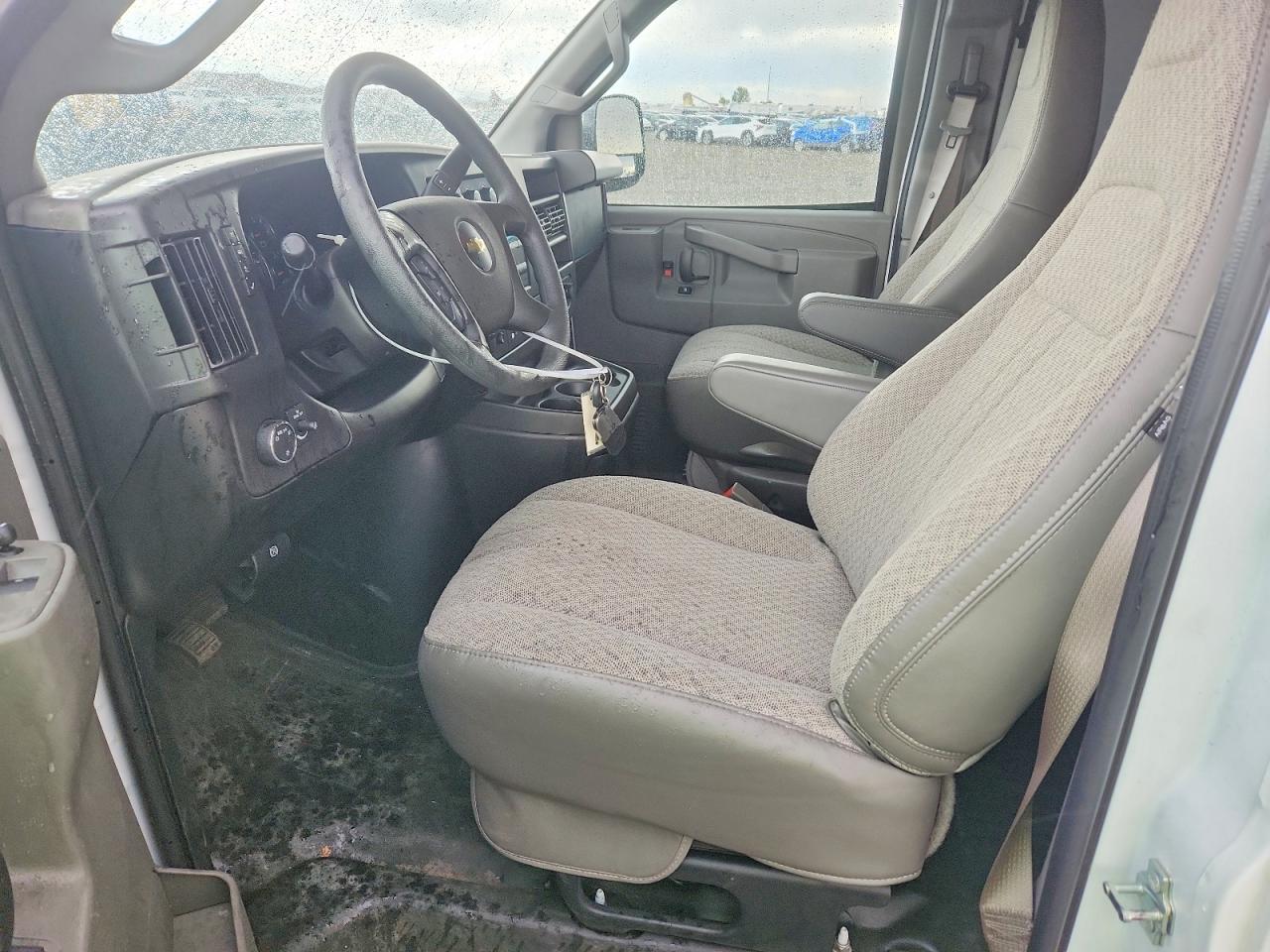 2024 CHEVROLET EXPRESS