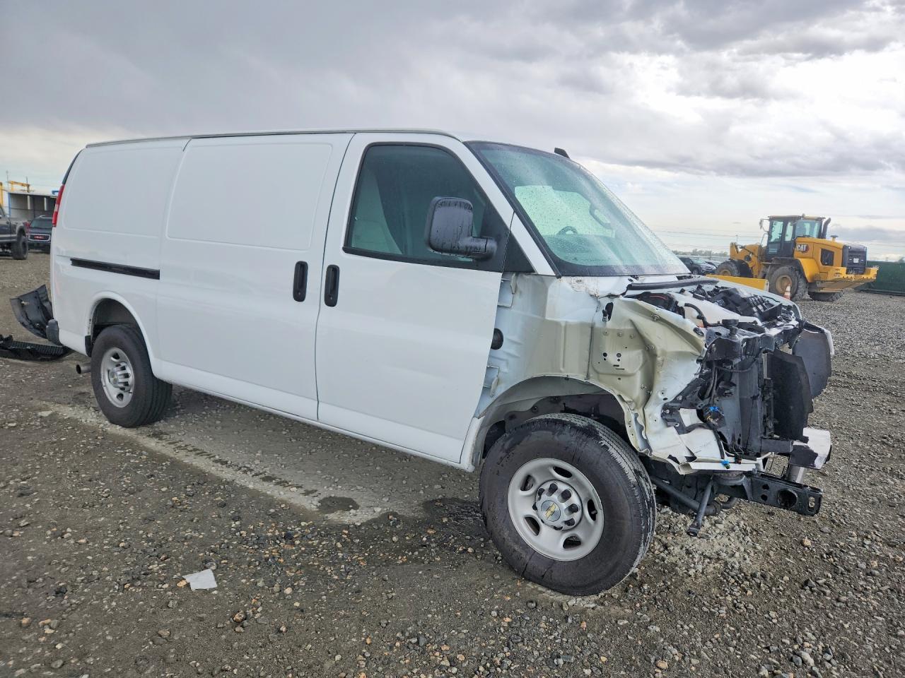2024 CHEVROLET EXPRESS