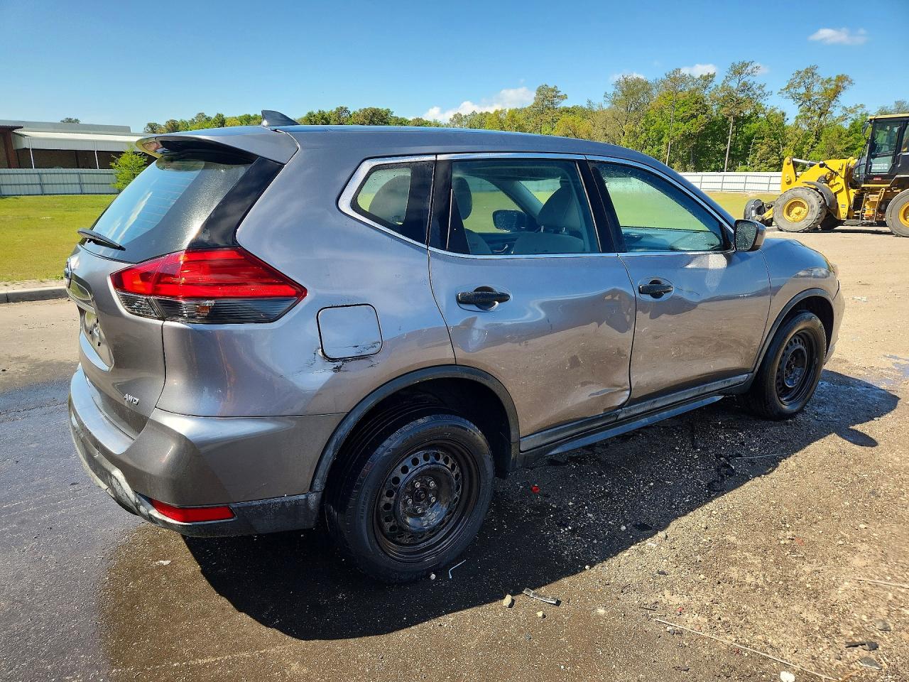 2017 NISSAN ROGUE
