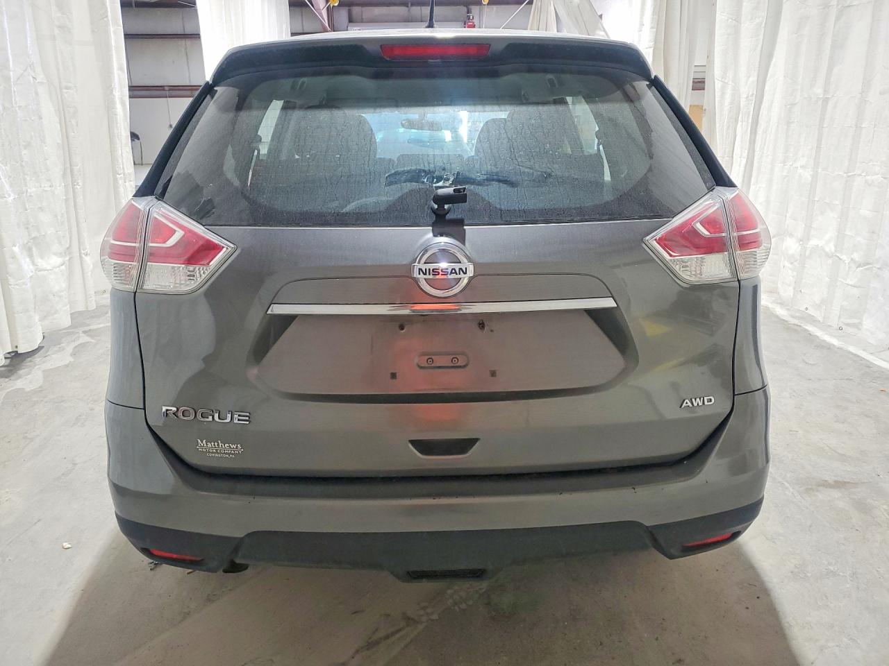 2016 NISSAN ROGUE