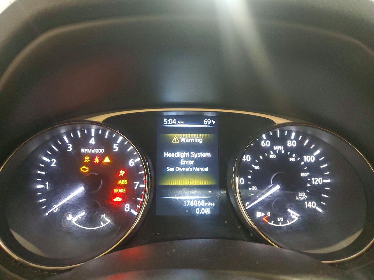 2016 NISSAN ROGUE