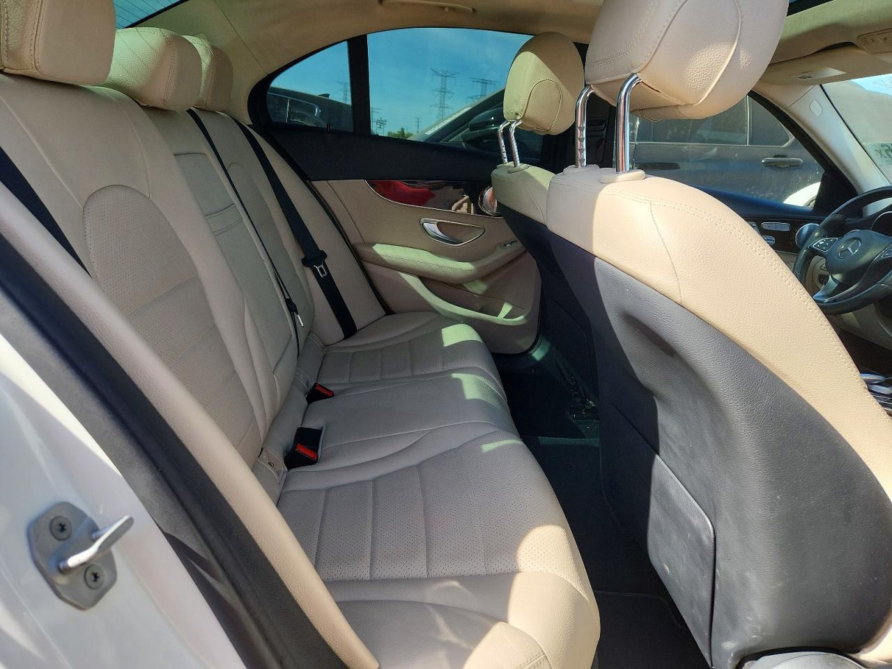 2016 MERCEDES-BENZ C-CLASS