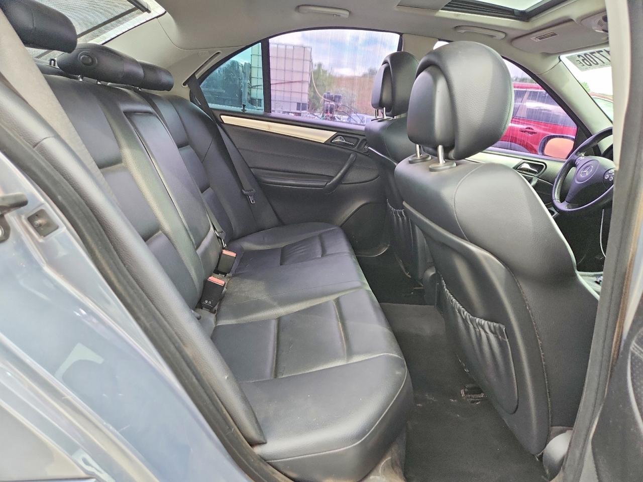 2006 MERCEDES-BENZ C-CLASS