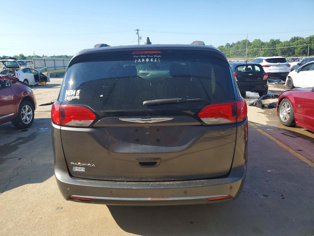 2019 CHRYSLER PACIFICA