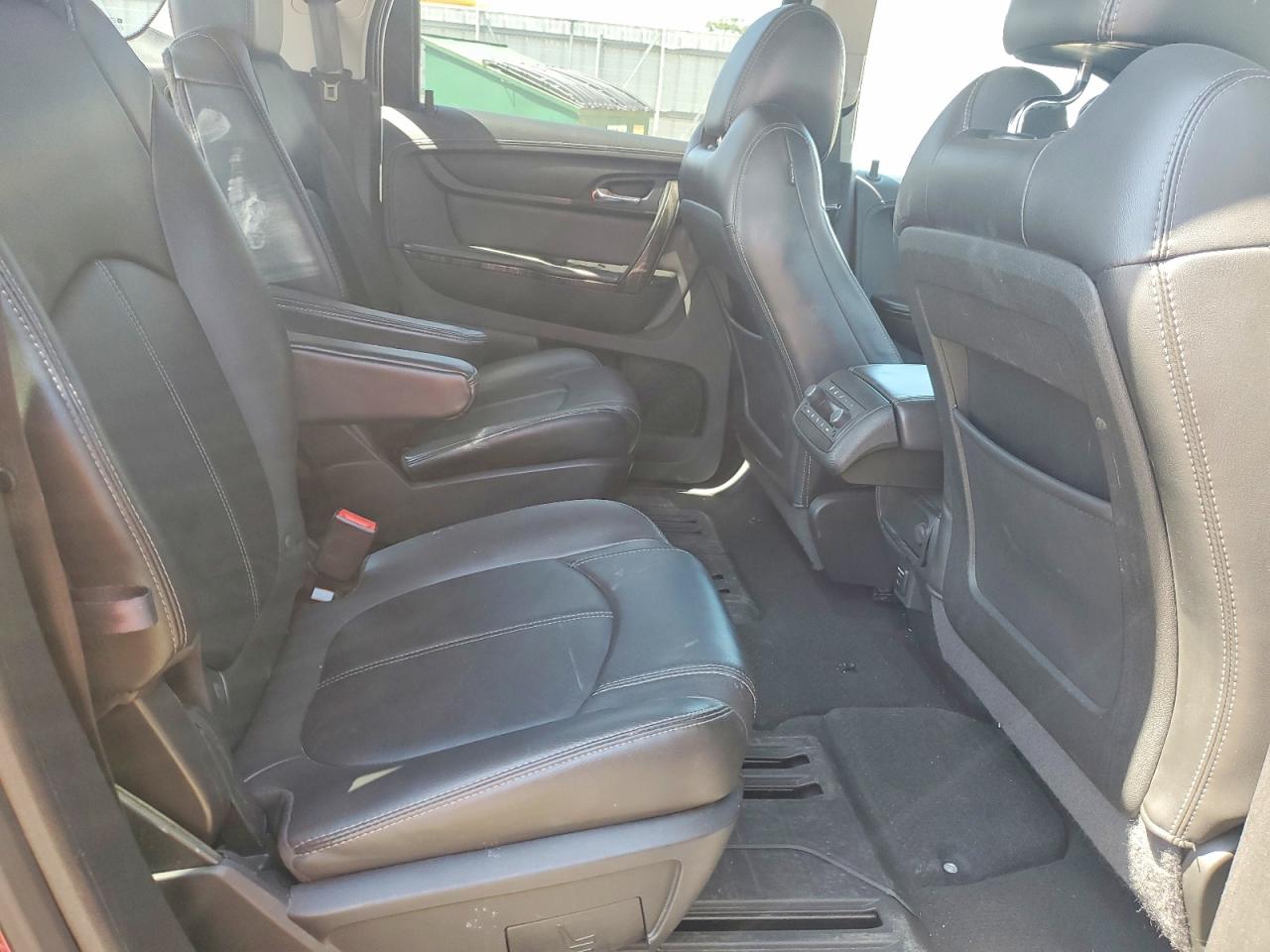 2016 GMC ACADIA