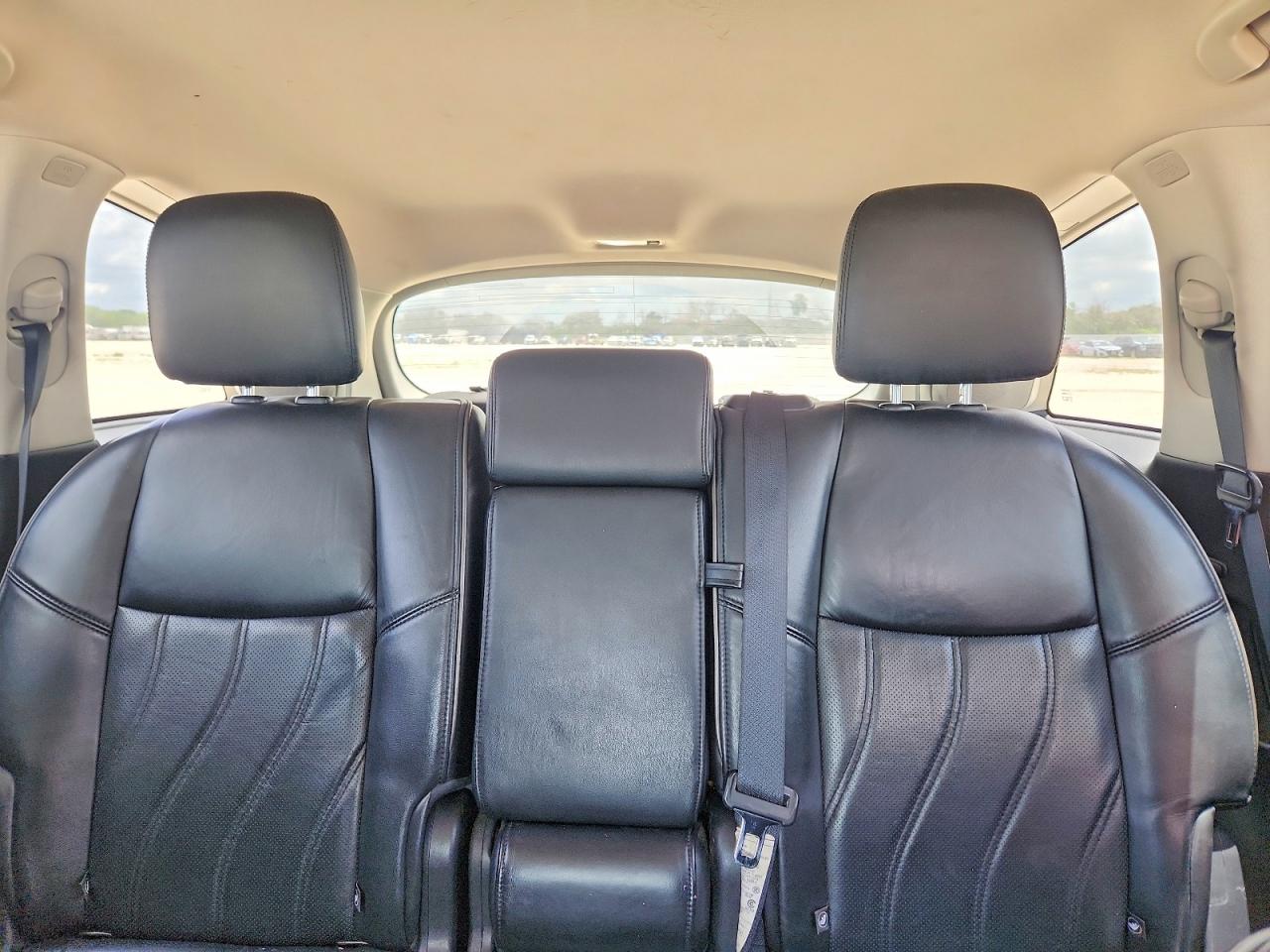 2015 INFINITI QX60 BASE