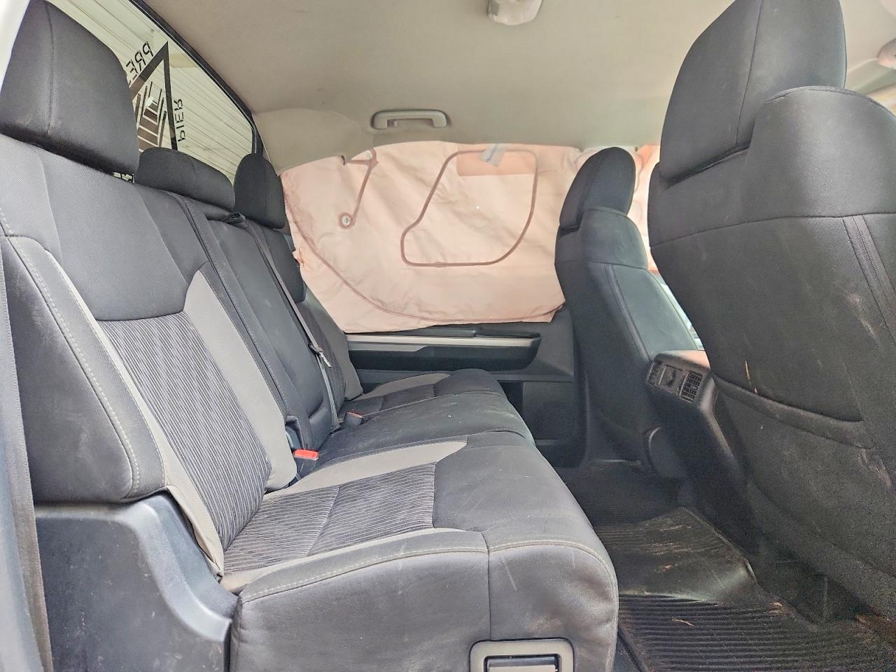 2017 TOYOTA TUNDRA