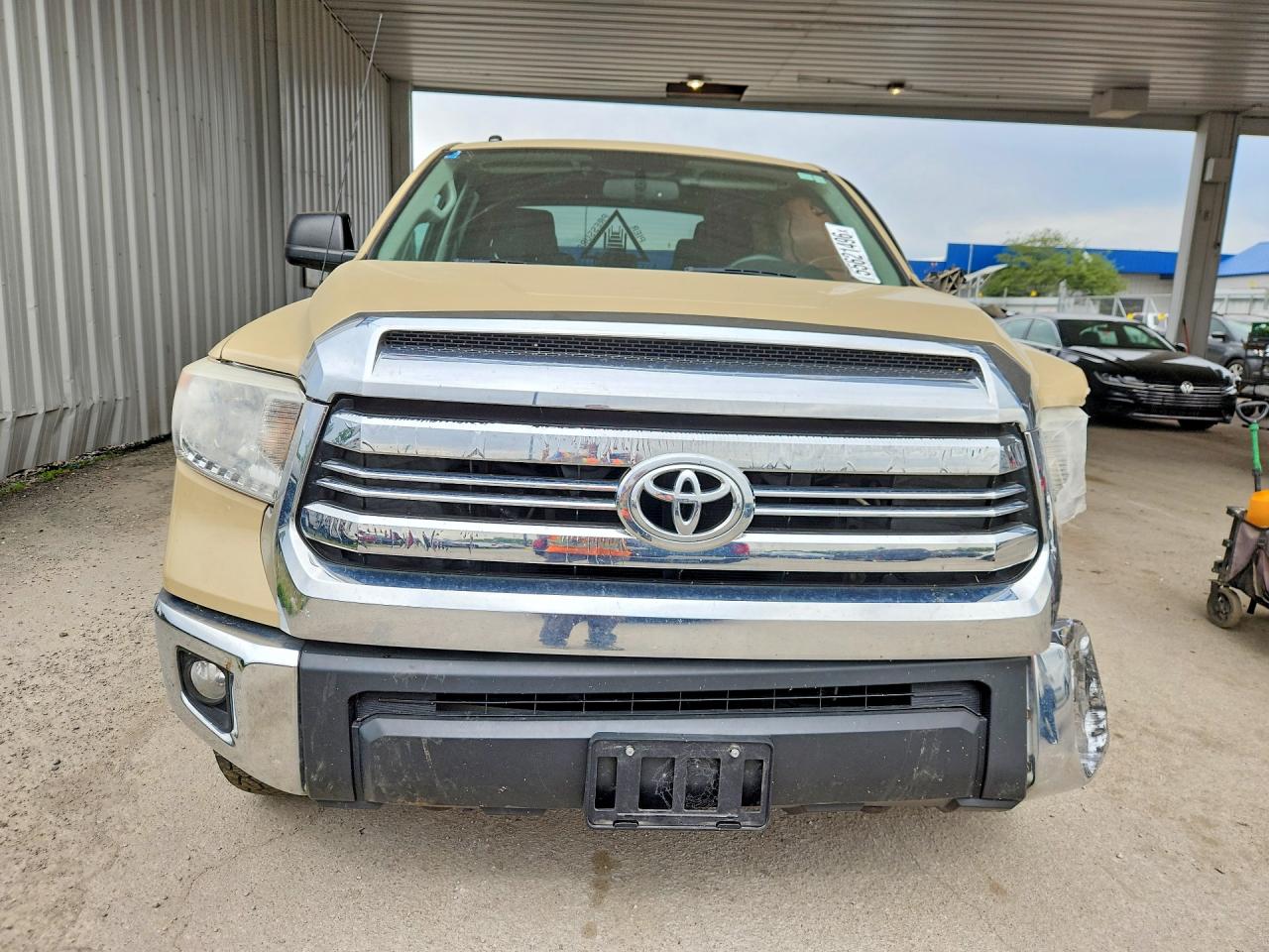 2017 TOYOTA TUNDRA