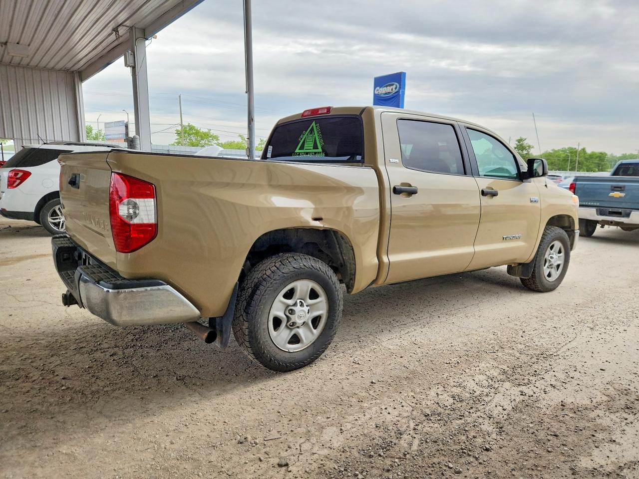 2017 TOYOTA TUNDRA