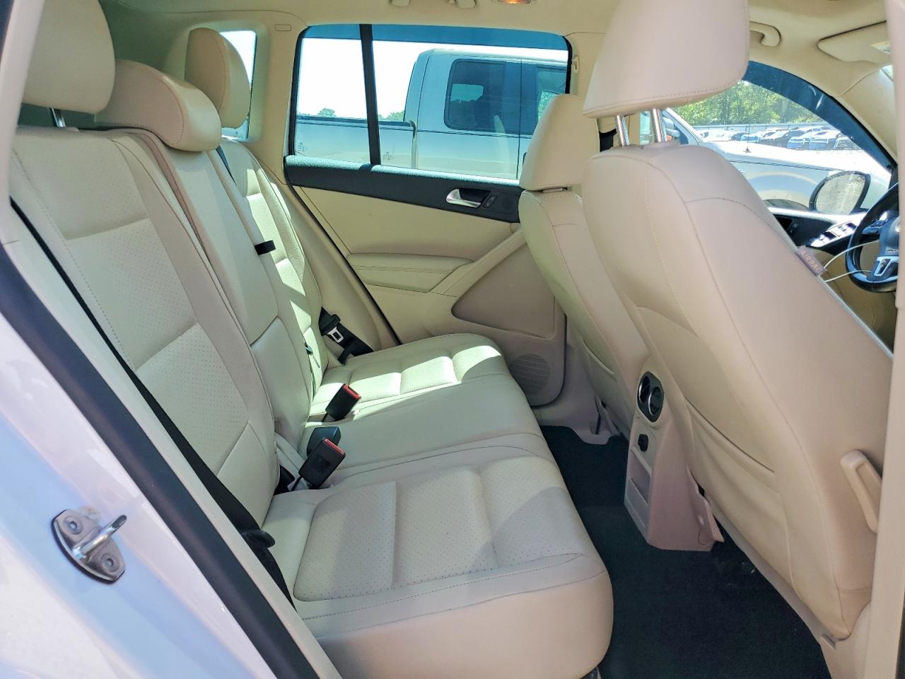2017 VOLKSWAGEN TIGUAN