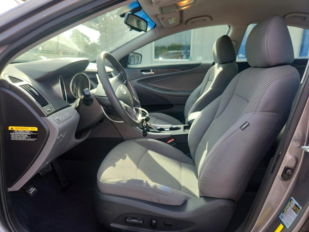 2012 HYUNDAI SONATA
