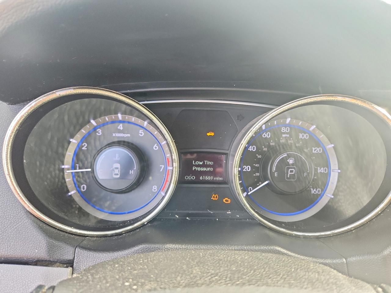 2012 HYUNDAI SONATA