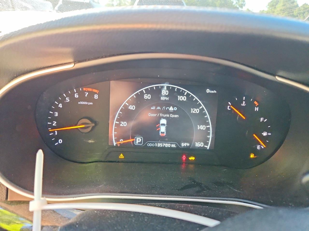 2014 KIA CADENZA