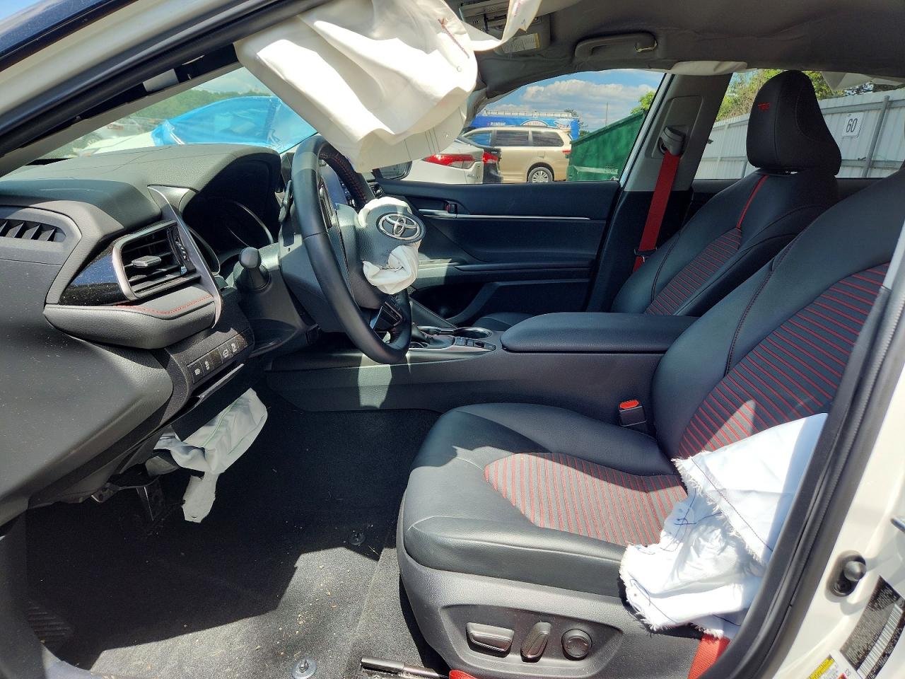 2023 TOYOTA CAMRY