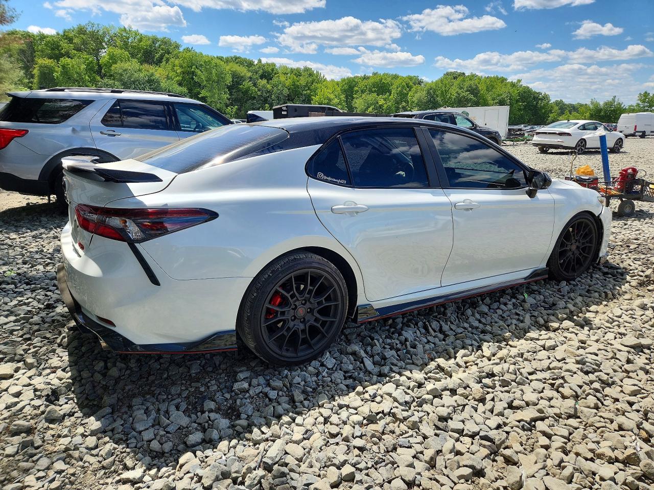 2023 TOYOTA CAMRY