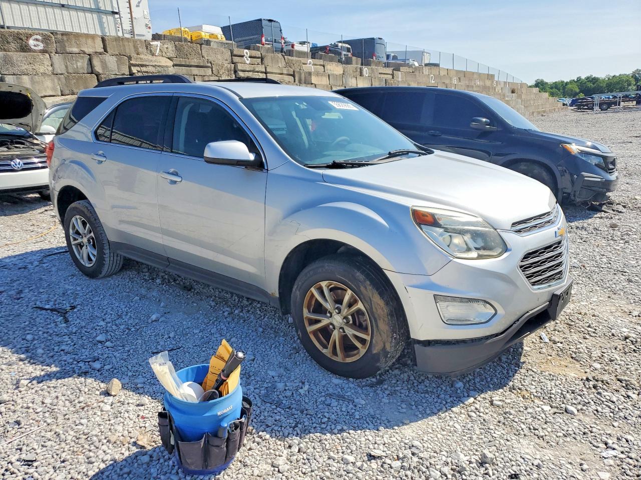 2017 CHEVROLET EQUINOX
