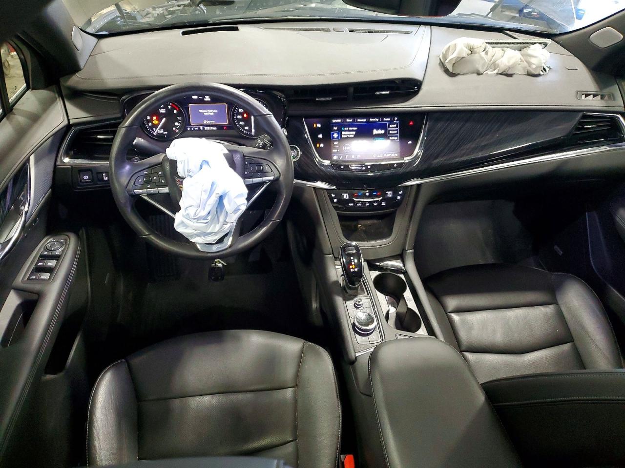 2020 CADILLAC XT6