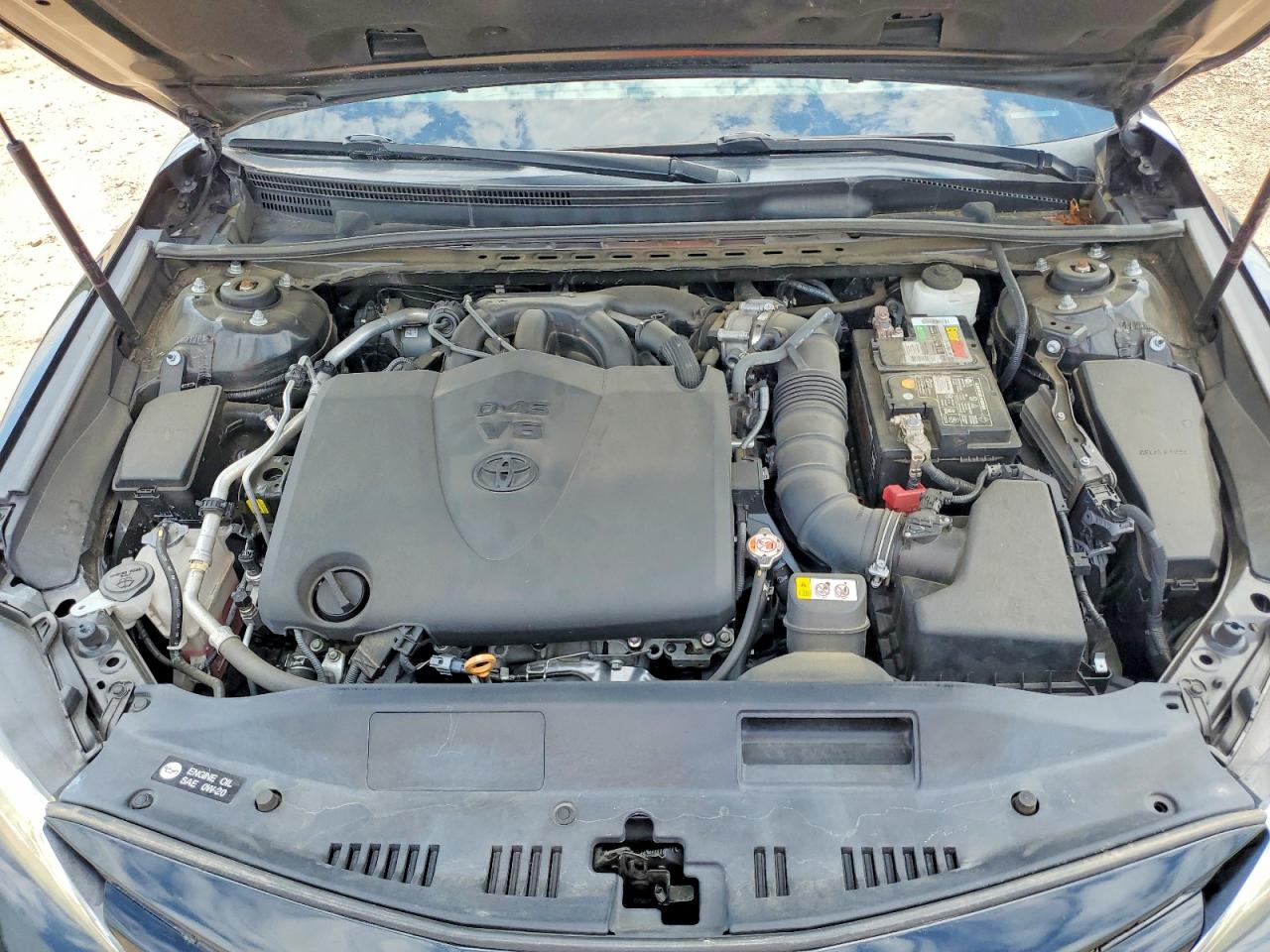 2019 TOYOTA CAMRY