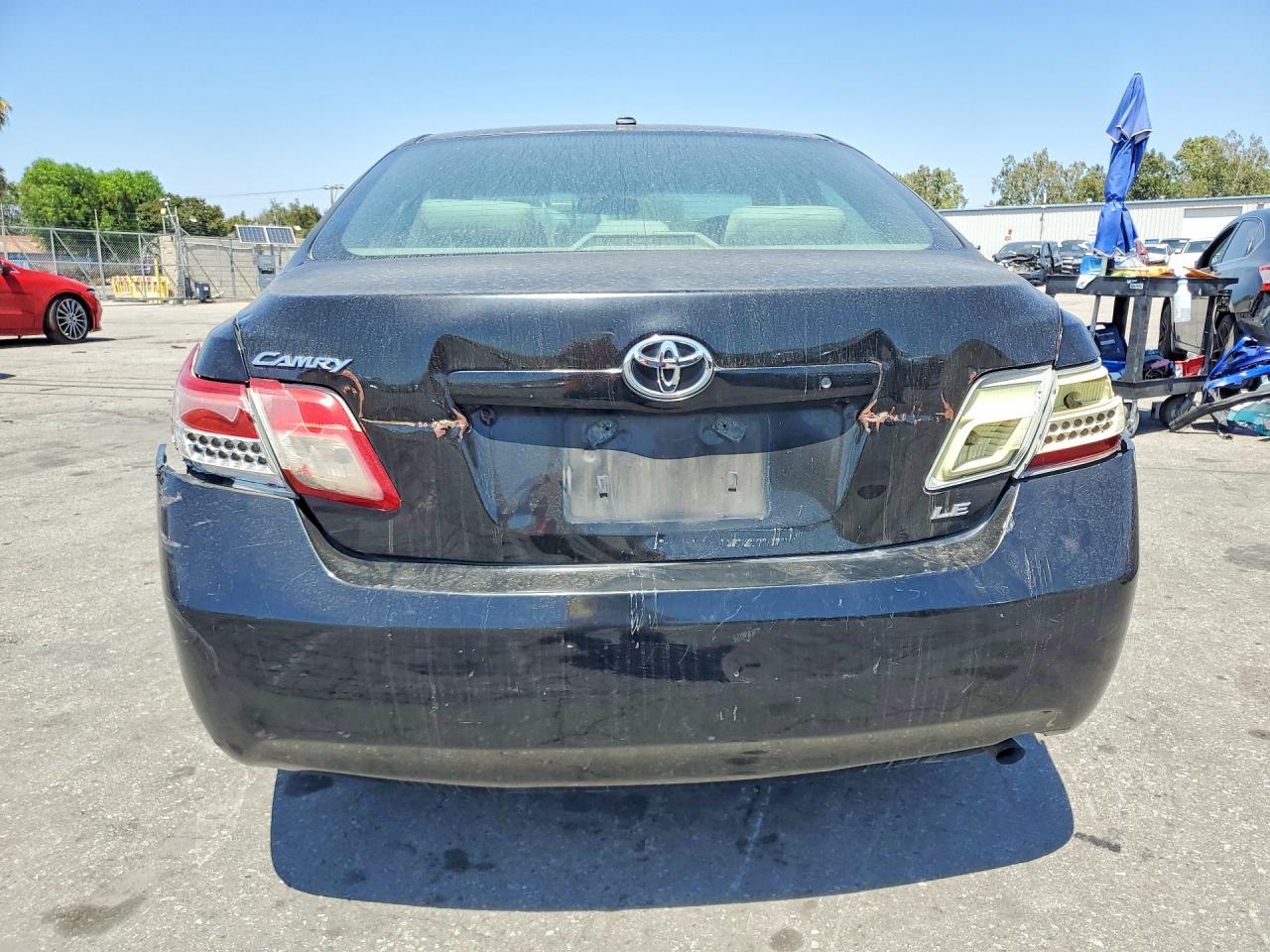 2011 TOYOTA CAMRY