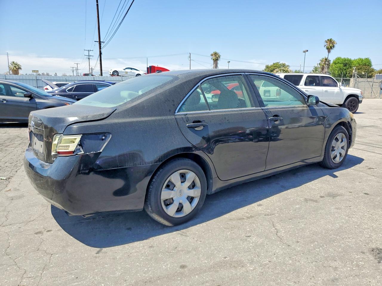 2011 TOYOTA CAMRY