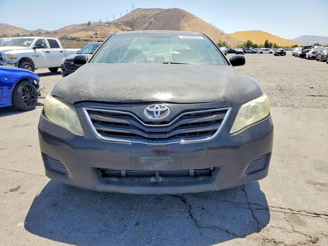 2011 TOYOTA CAMRY