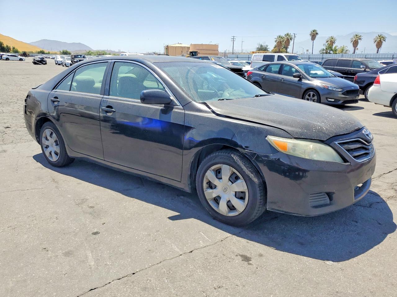 2011 TOYOTA CAMRY