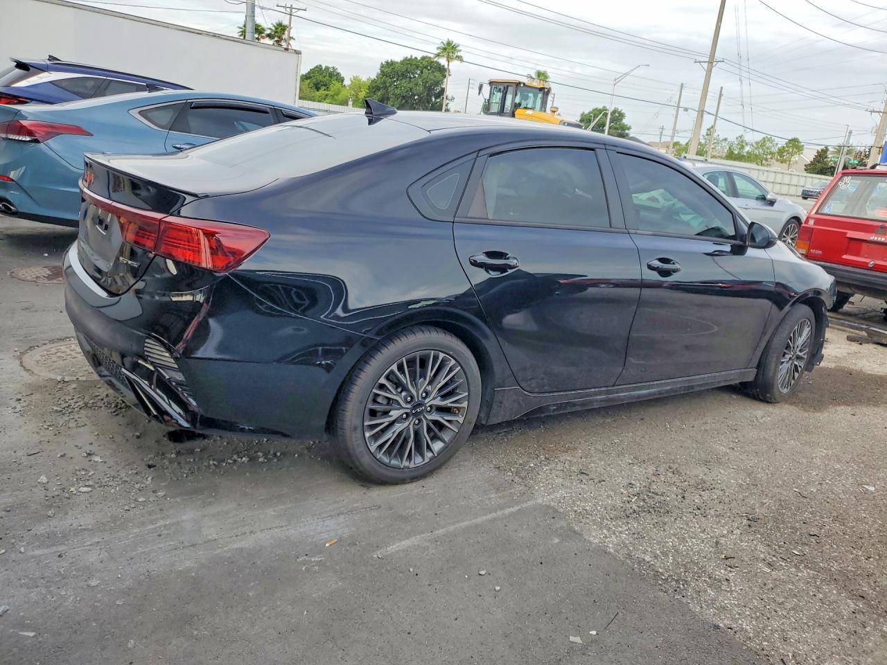 2024 KIA FORTE
