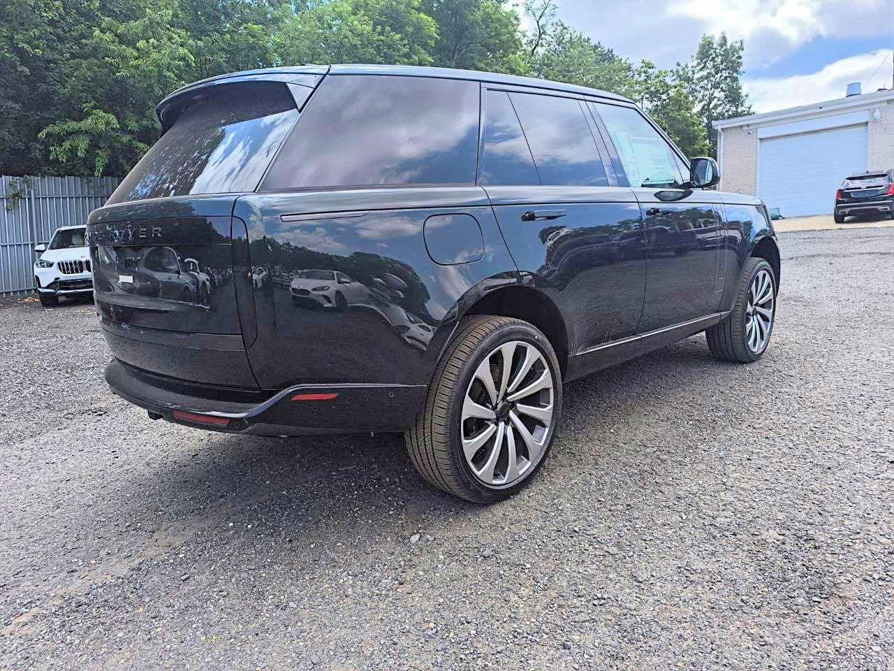 2026 LAND ROVER RANGEROVER