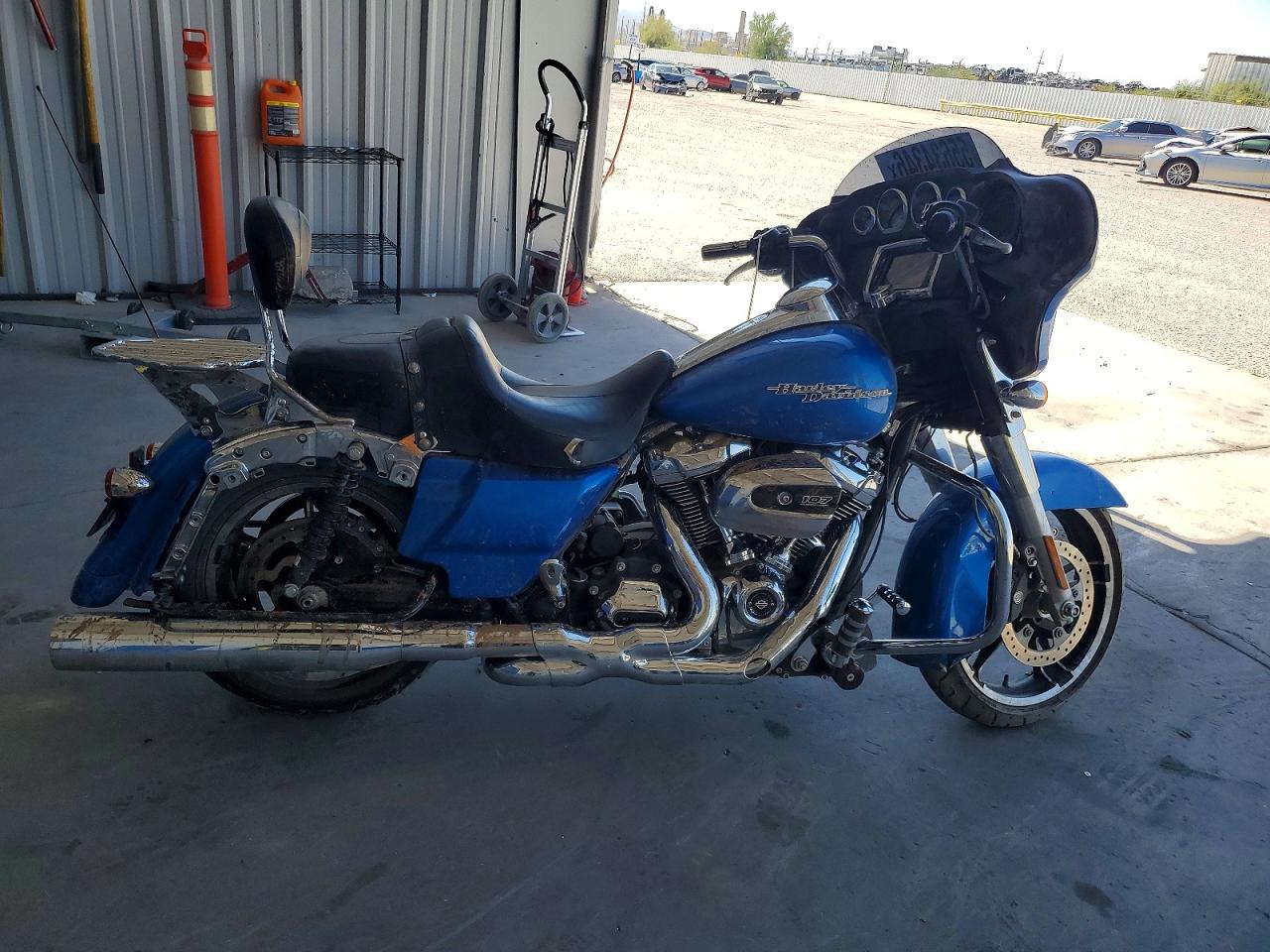 2018 HARLEY-DAVIDSON FL