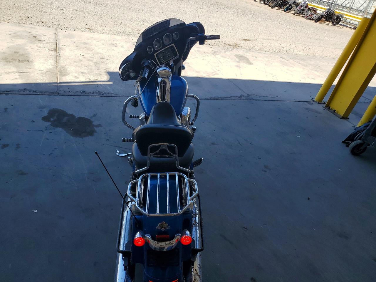 2018 HARLEY-DAVIDSON FL