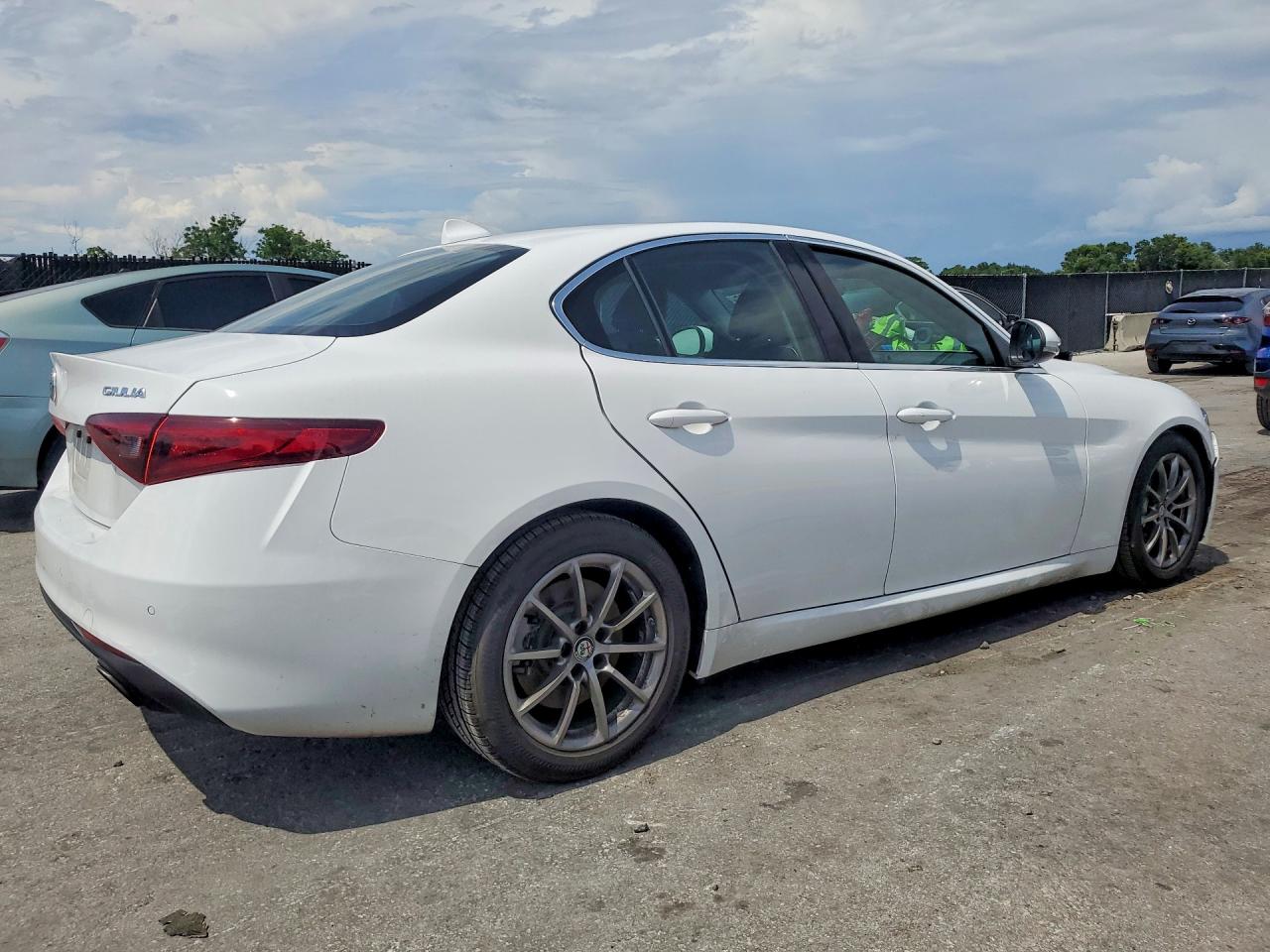2017 ALFA ROMEO GIULIA