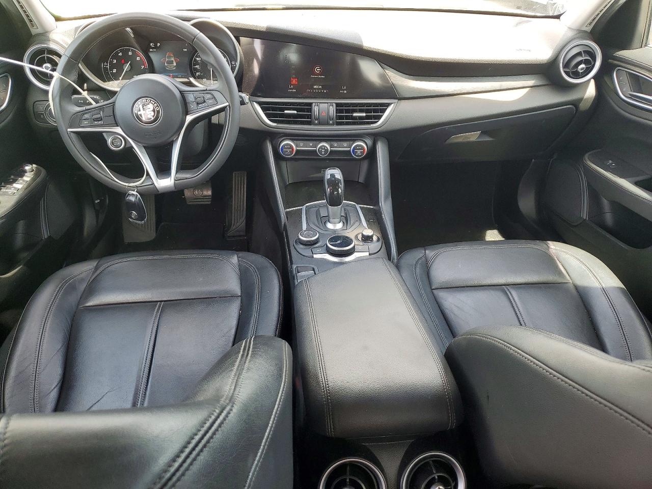 2017 ALFA ROMEO GIULIA