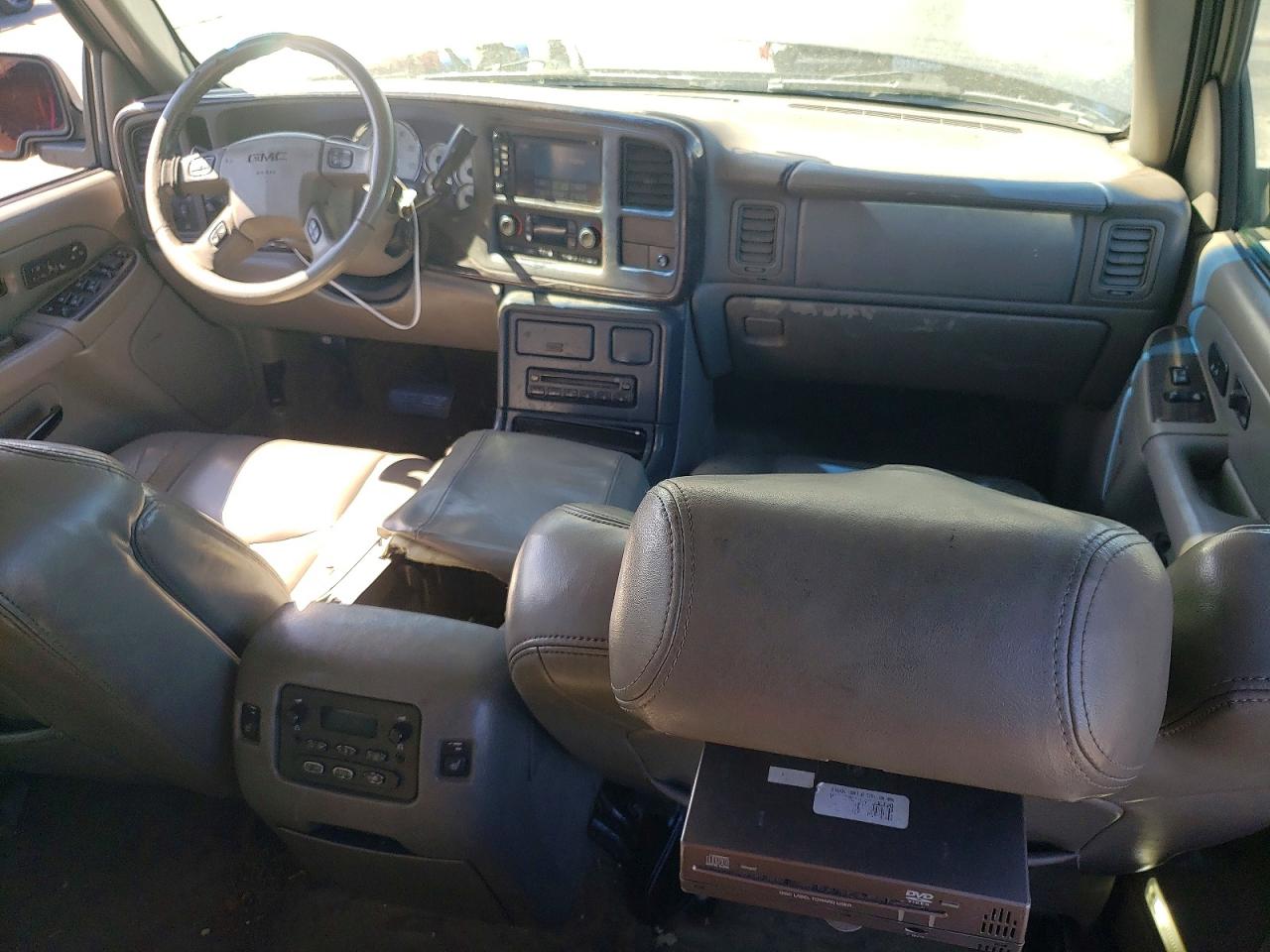 2005 GMC YUKON