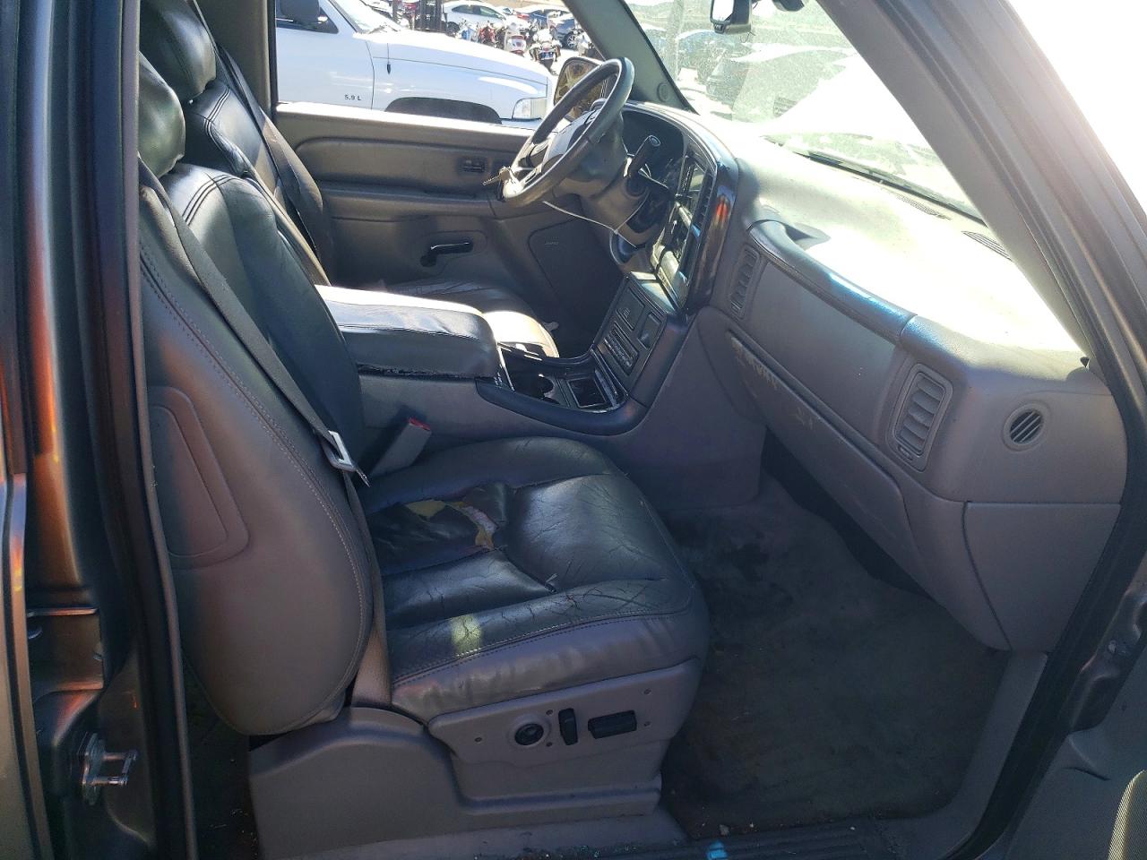 2005 GMC YUKON